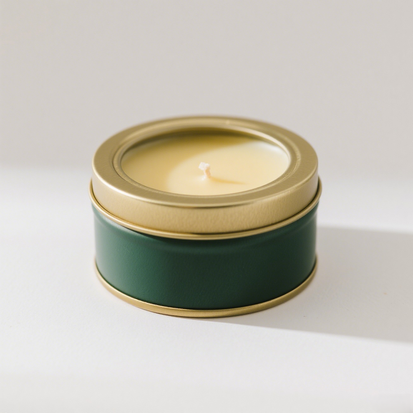 Jungle Stroll · Forest Green Tin Travel Scented Candle