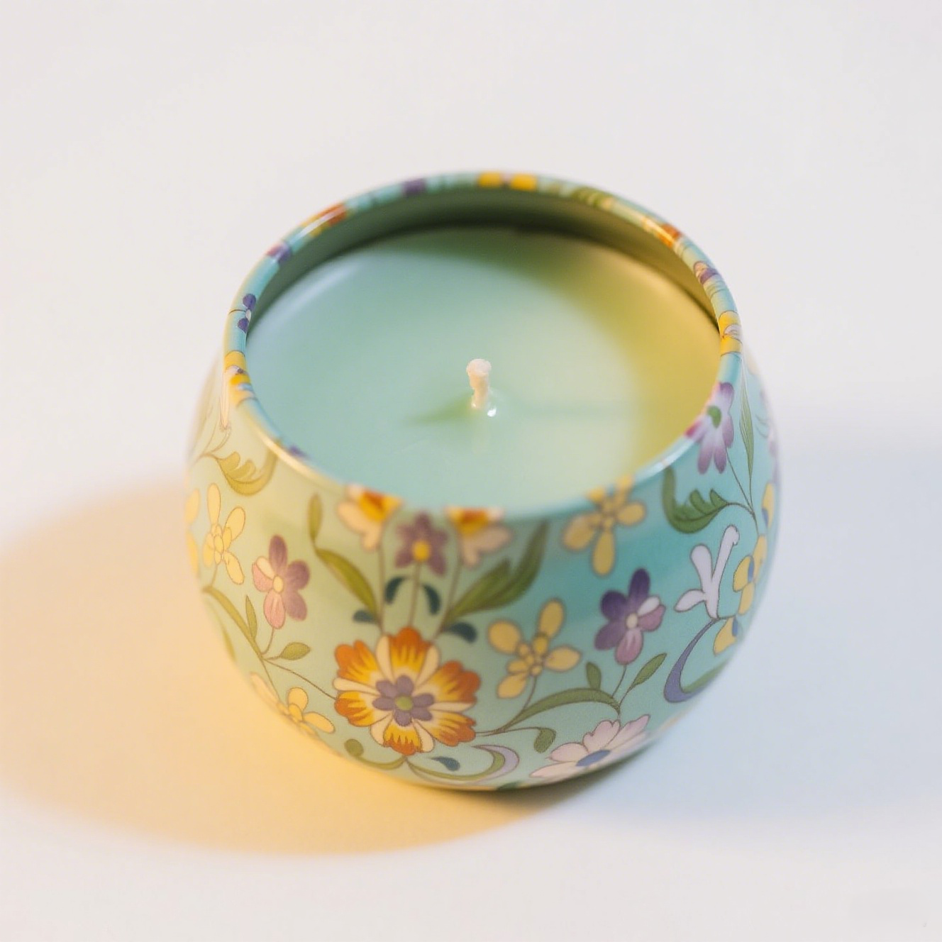 Pastoral Poem · Bohemian Garden Tin Scented Candle